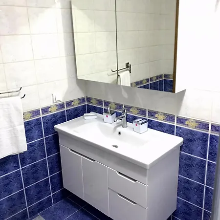 Cozy And Modern Flat Near Bosphorus At Arnavutkoey Apartment *